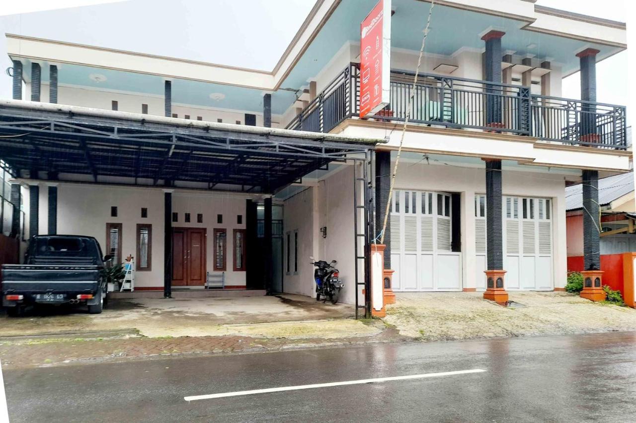 Reddoorz Syariah Near Komplek Candi Arjuna Dieng 2 Diyeng Buitenkant foto